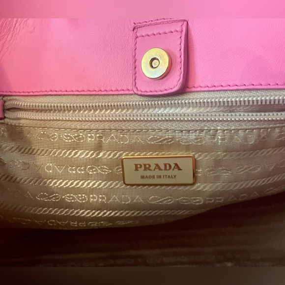 🎀PRADA Rare Limited Edition Color tote with bow, #20 of only 300, pink - Picture 15 of 17